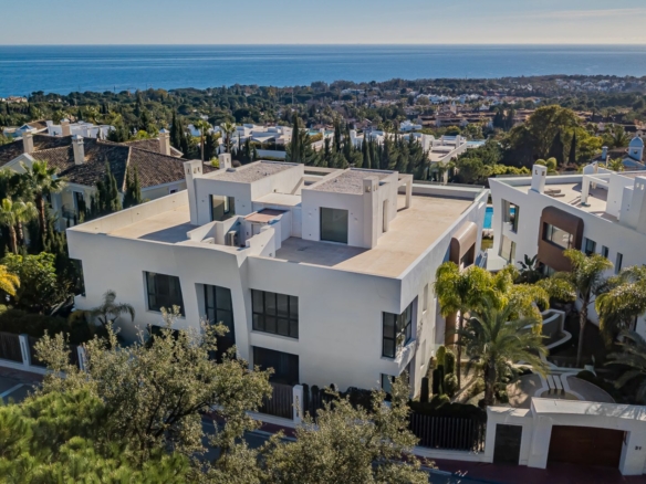 Golden Mile – 4B Penthouse – Sea Views