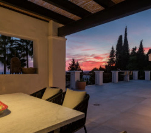 El Madroñal – 4B Villa – Gated – Sea Views