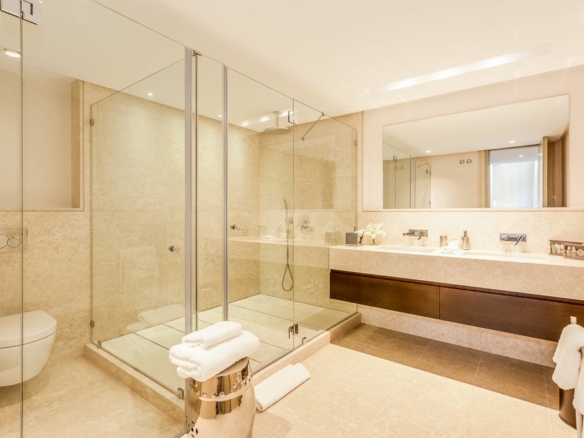 Golden Mile – Modern 4B villa – 2nd Line Beach