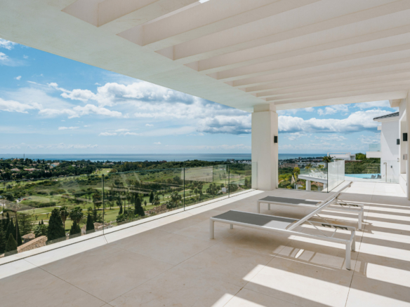 Reduced ✨ For Sale: Luxury Modern Villa in Benahavis with Stunning Sea Views ✨  🏎️ Huge Supercar Garage! 🏎️