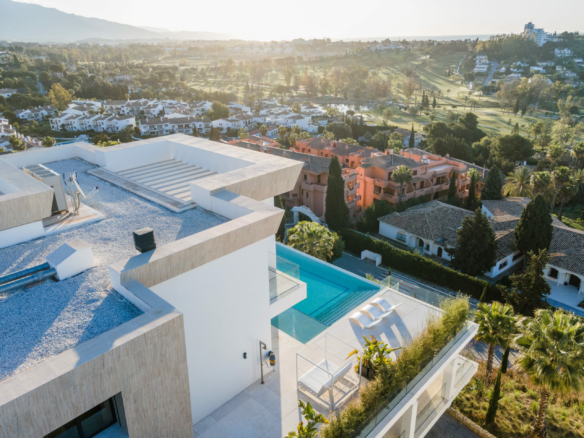 Reduced ✨ For Sale: Luxury Modern Villa in Benahavis with Stunning Sea Views ✨  🏎️ Huge Supercar Garage! 🏎️