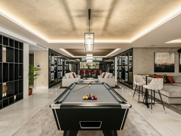 Reduced ✨ For Sale: Luxury Modern Villa in Benahavis with Stunning Sea Views ✨  🏎️ Huge Supercar Garage! 🏎️