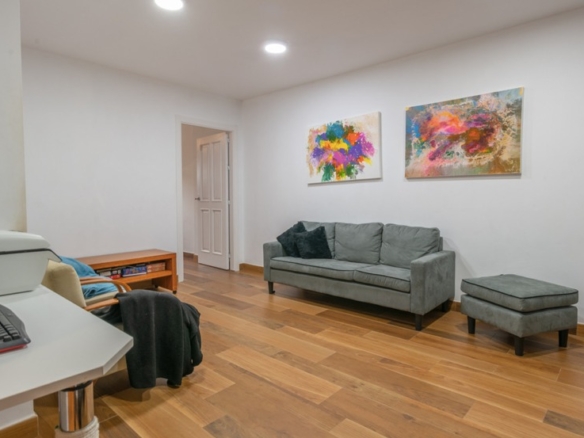 Nueva Andalucia – 4B Garden Apartment – Near Facilities -Gated