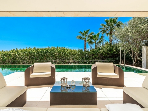 For sale – Golden Mile –  Modern 6B villa 🌴 – Sea & Mountain Views