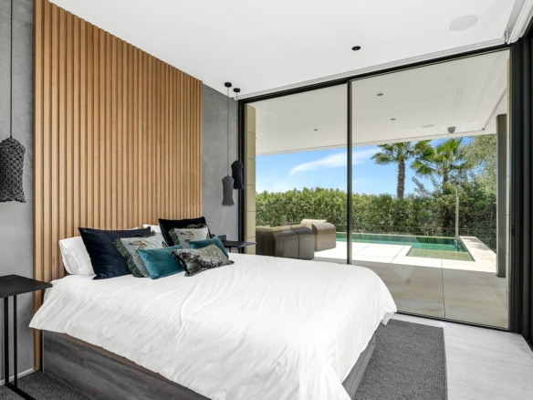 For sale – Golden Mile –  Modern 6B villa 🌴 – Sea & Mountain Views