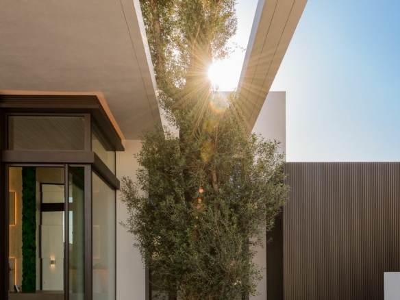 Benahavis – Modern 6B Villa – Sea Views – Gated
