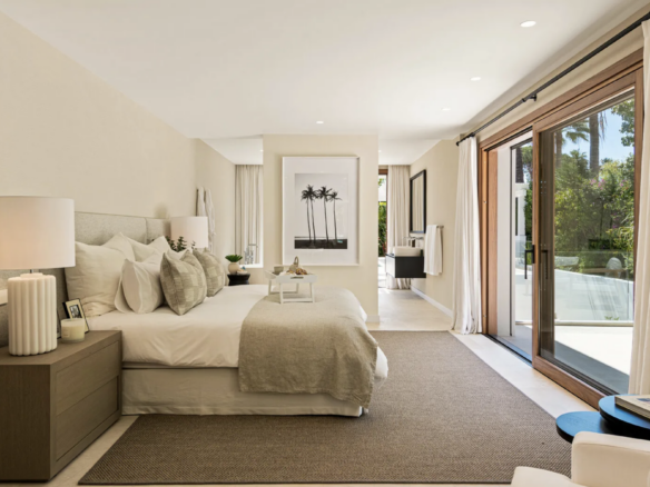 Nueva Andalucia – Modern luxury Villa – Near Facilities