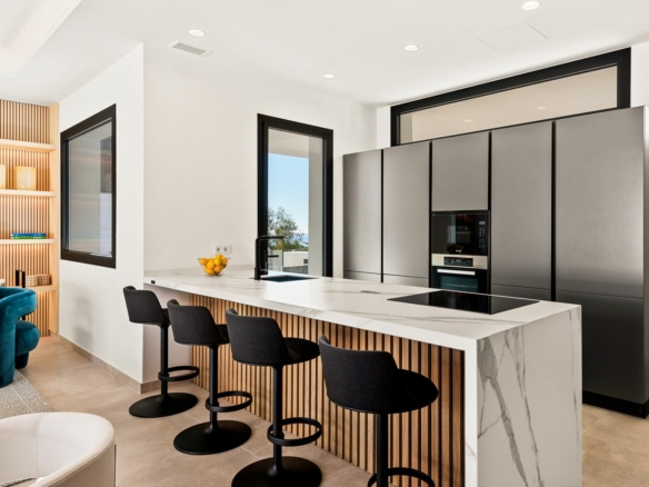 Golden Mile – 3B new Modern villa – Sea views