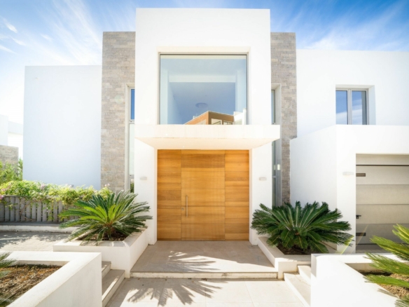 Marbella East – Modern 5B Villa  – Gated & Sea Views