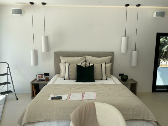 Puerto Banus – 5B Modern villa – Walk to Beach  – For Rent