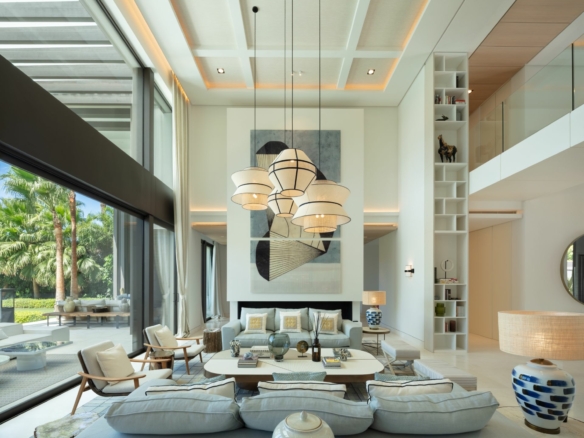 Nueva Andalucia – Modern 6B Mansion – 1st Line Golf