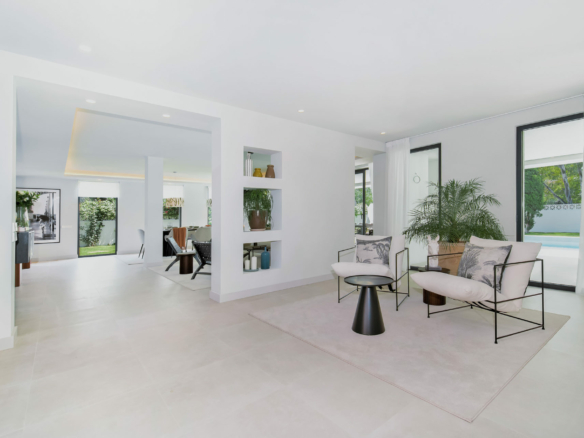 New Golden Mile – Modern Key ready villa