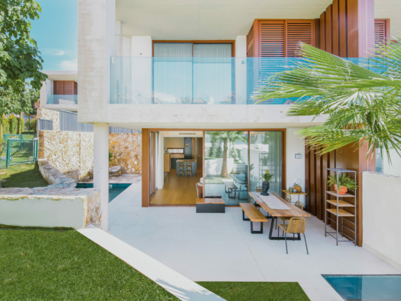 Golden mile  – Modern 4B villa for sale