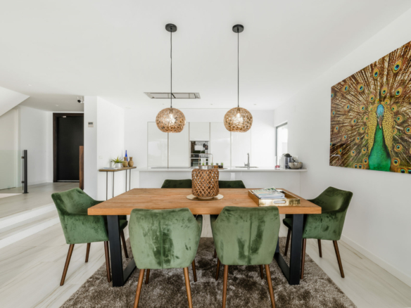San Pedro Beachside – Modern villa for sale