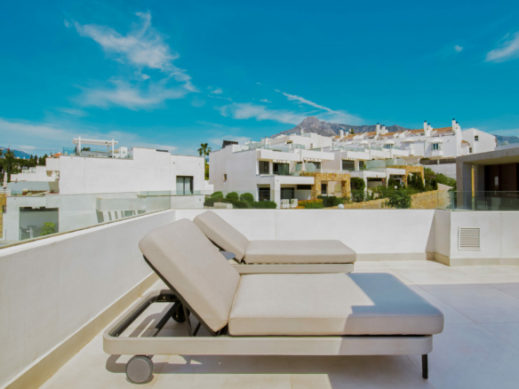 Golden mile  – Modern 4B villa for sale