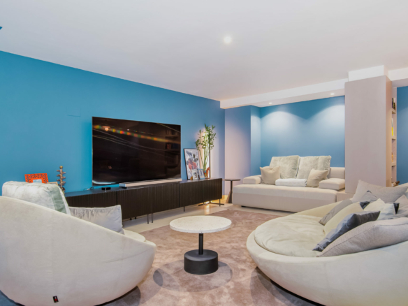 Golden mile  – Modern 4B villa for sale