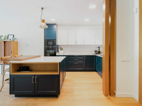 Golden mile  – Modern 4B villa for sale