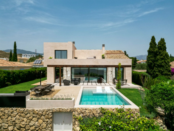 Benahavis – Ibiza Style Villa