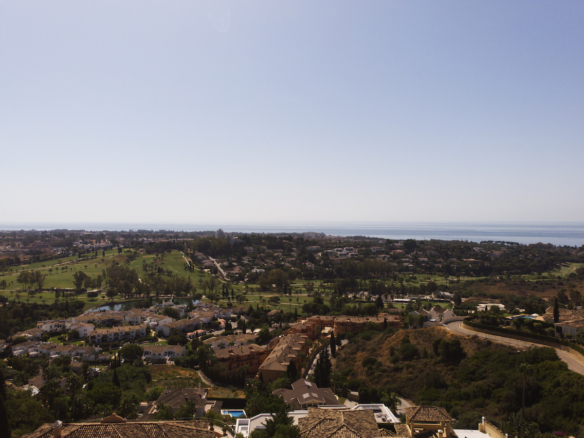 Benahavis  – Modern Hilltop Villa – Sea Views