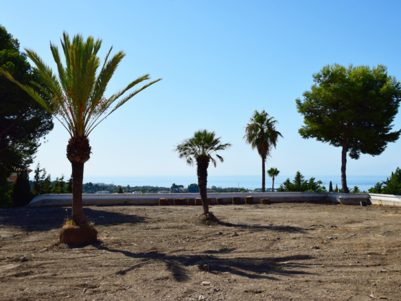 Benahavis  – Modern Hilltop Villa – Sea Views