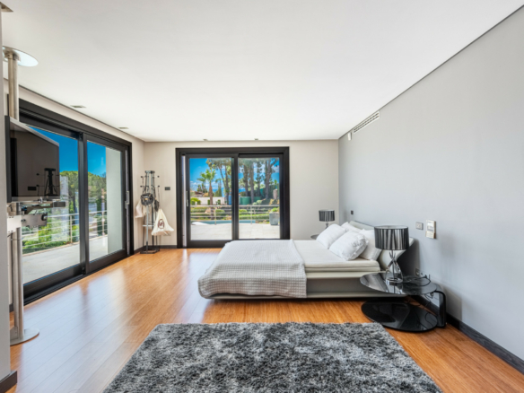 Marbella East – Modern 7B Mansion -Sea Views -Tennis Court