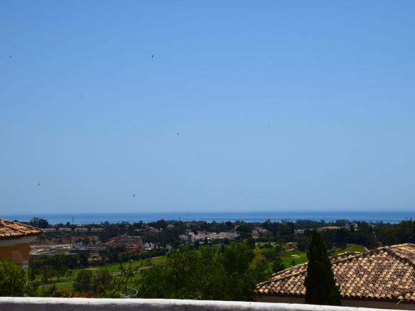 Benahavis  – Modern Hilltop Villa – Sea Views