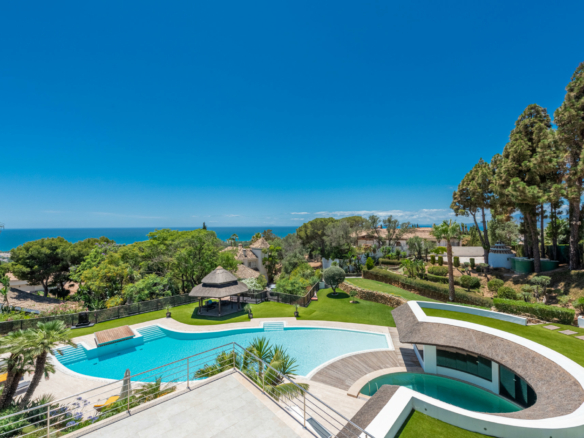 Marbella East – Modern 7B Mansion -Sea Views -Tennis Court