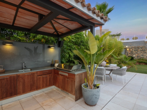 La Quinta – Contemporary 6B villa – Panoramic views