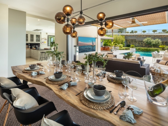 La Quinta – Contemporary 6B villa – Panoramic views