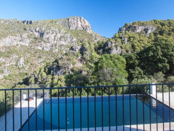 Casares – Country estate 10B – Sea & Mountain Views