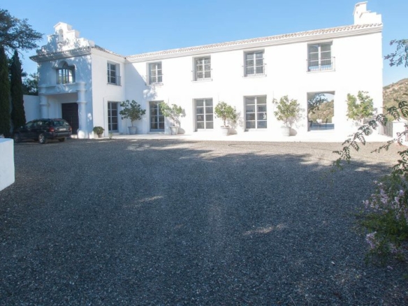 Casares – Country estate 10B – Sea & Mountain Views
