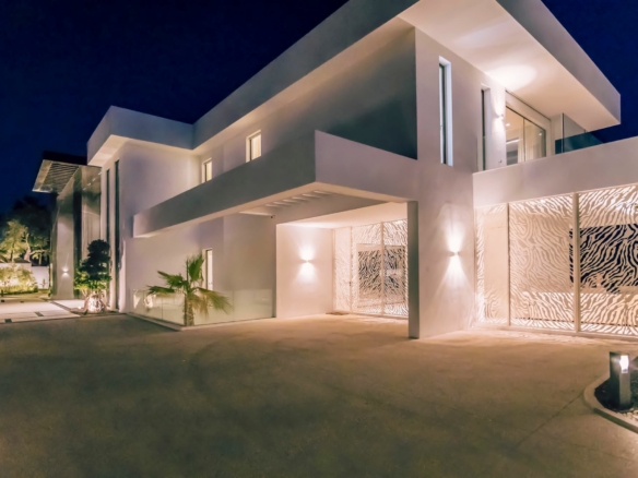 🏡✨ For Sale: Modern Luxury Villa at Marbella Club Golf Resort ✨🏡