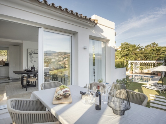 Nueva Andalucia – Key ready 4B Villa – Near Las Brisas Golf