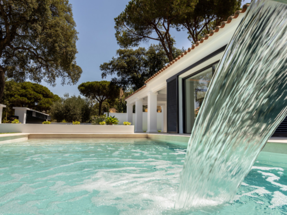 Marbella East – Reformed Villa near facilities