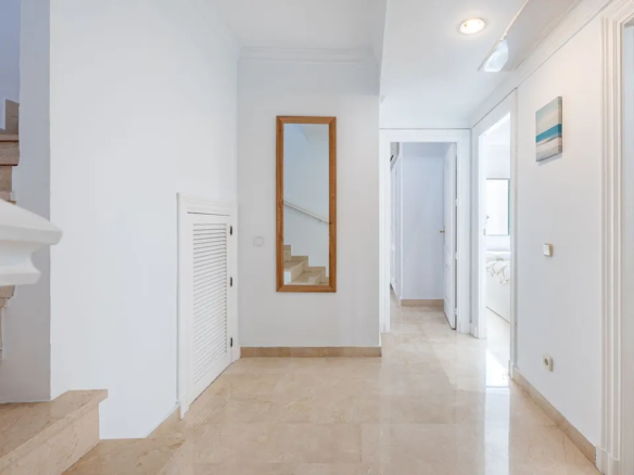 Nueva Andalucia – 3B Townhouse – Panoramic Views