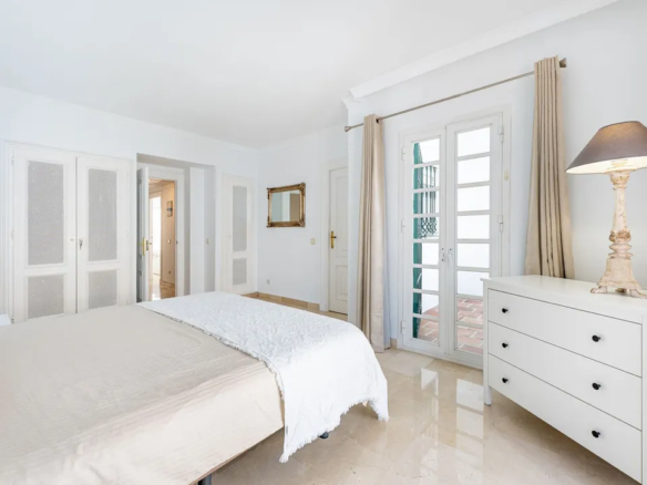 Nueva Andalucia – 3B Townhouse – Panoramic Views