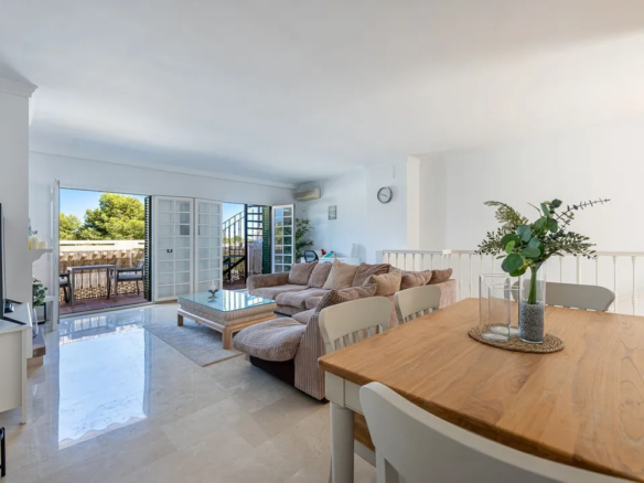 Nueva Andalucia – 3B Townhouse – Panoramic Views