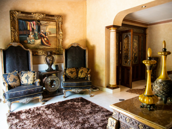 Nueva Andalucia –  7B Classic Andalucian Villa – Central