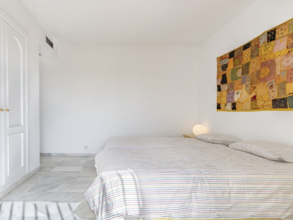 Golden Mile – Beachfront – 4B Semidetached Villa