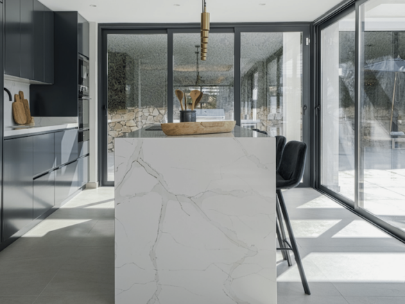 Nueva Andalucia – Modern 4B Villa – Turn Key Ready