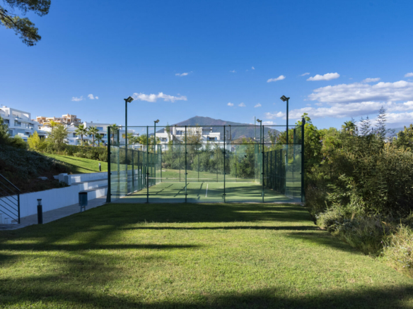 Benahavis –  Modern 3B Duplex Penthouse