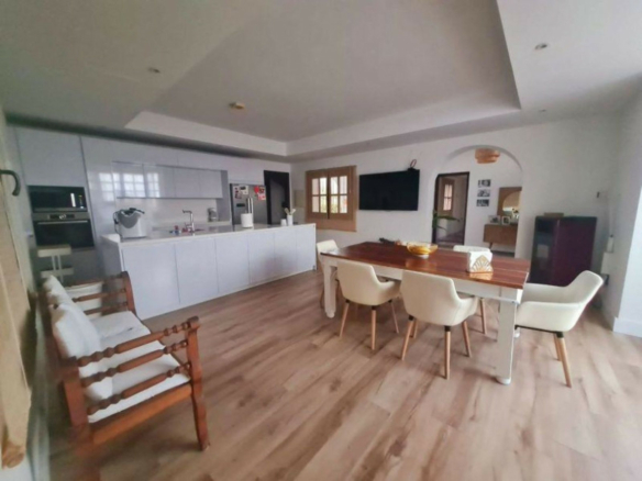 Bargain – Marbella Hillside – Private 3B Villa – Sea Views