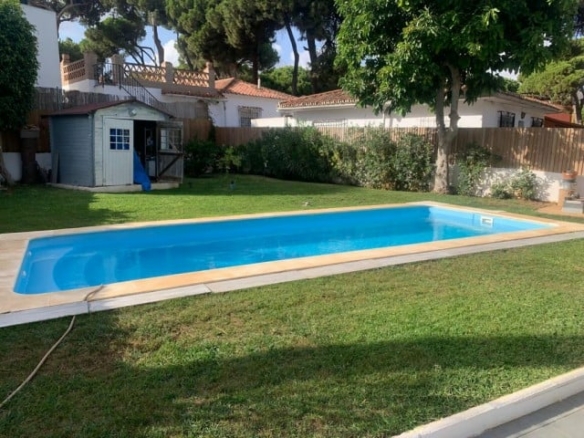 Marbella East – 5B Villa – Bargain