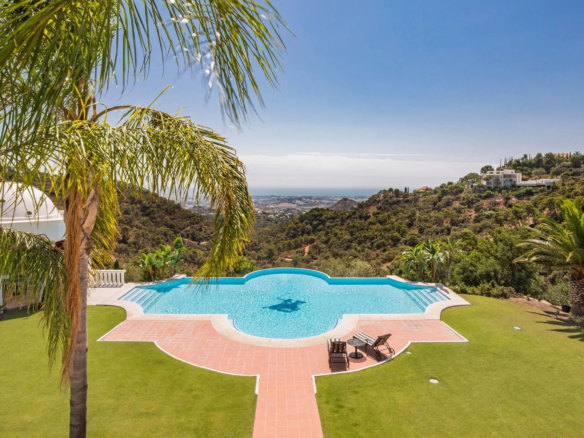 For Rent 🌴 La Zagaleta MANSION , Benahavís, Andalucia