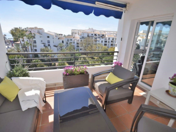 Puerto Banus  – 3B Penthouse – Las Terrazas de Banús