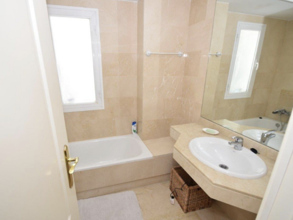 Puerto Banus  – 3B Penthouse – Las Terrazas de Banús