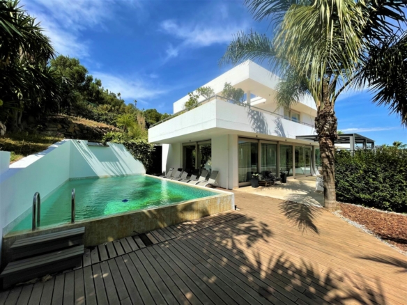 Sotogrande – Modern 6B Villa – Reformed 2022