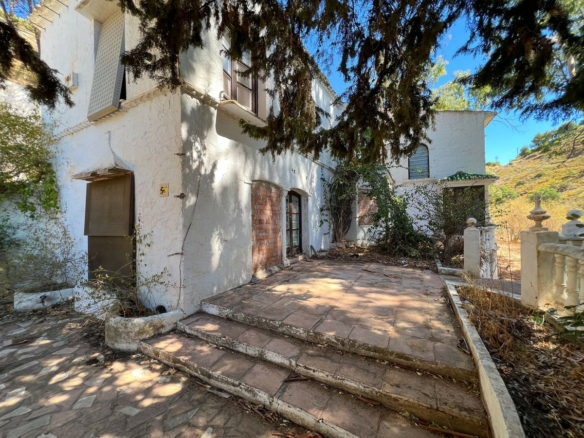 Bank repo – Mijas – 10 Bed Finca – Sea Views