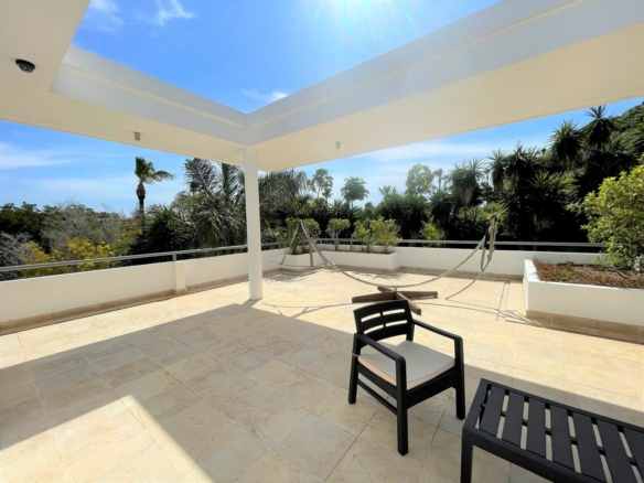 Sotogrande – Modern 6B Villa – Reformed 2022