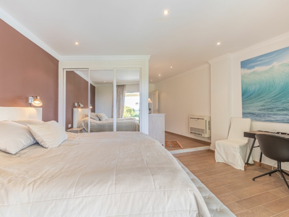Nueva Andalucia  –  4B Townhouse – Panoramic Views -Paddle/Tennis